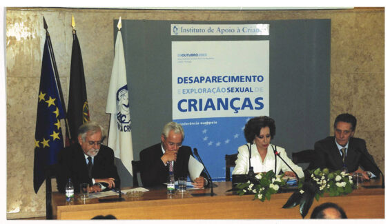 Conferência Europeia “Desaparecimento e Exploração Sexual de Crianças“ novo auditório da Assembleia da República, 9 de outubro 2003